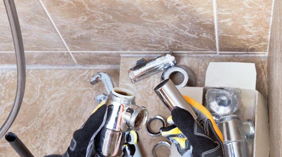 Professional gutter cleaning in Lewistown, OH